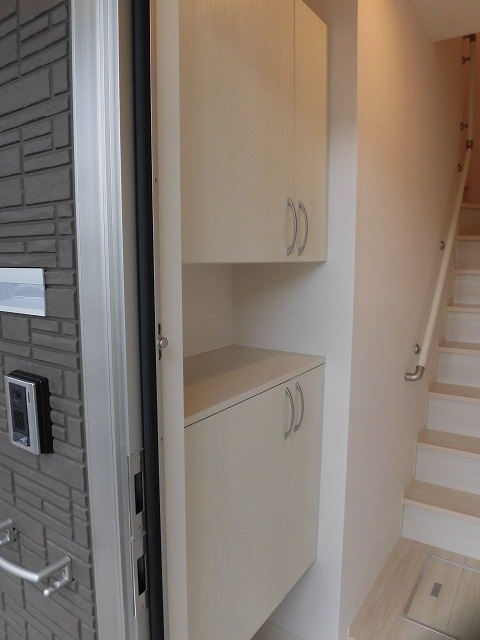 上下段のシューズボックスがあります 上下段のシューズボックスがあります