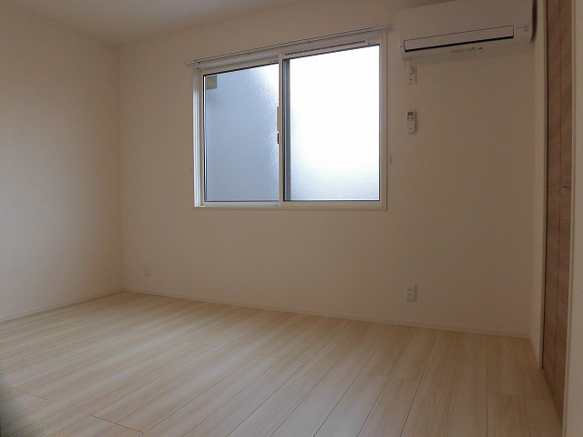 北側6.5帖洋室 北側6.5帖洋室