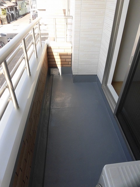 バルコニー バルコニー