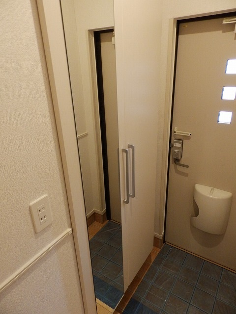 シューズボックス シューズボックス
