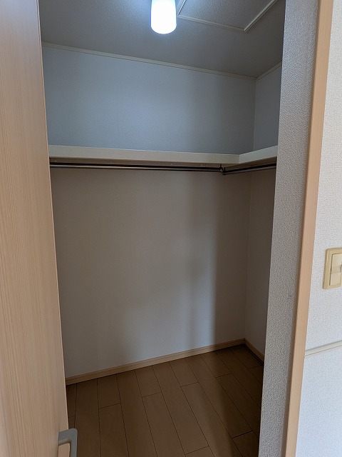 ウォークインクローゼット ウォークインクローゼット