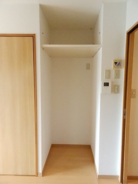 冷蔵庫置き場 冷蔵庫置き場