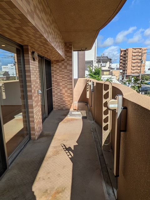 南向きのバルコニー 南向きのバルコニー