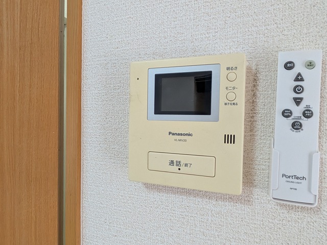 モニター付インターフォン モニター付インターフォン