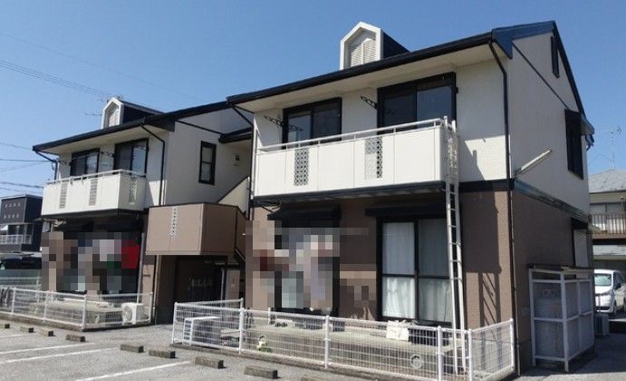 高知市介良乙２階建て１階角部屋♪リフォームで暮らしやすく生まれ変わった、専用庭付き2LDK