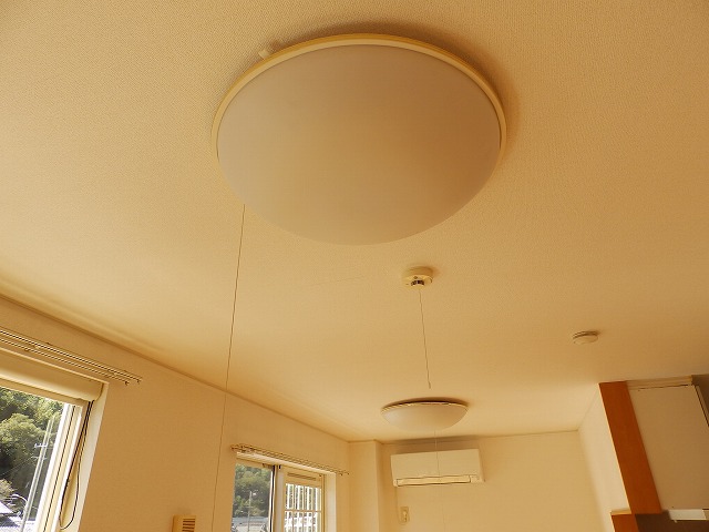 照明全部屋付 照明全部屋付
