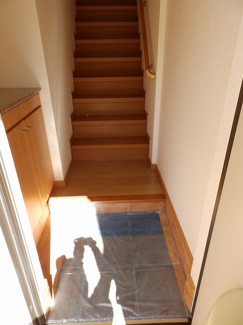 玄関は1階にあります 玄関は1階にあります